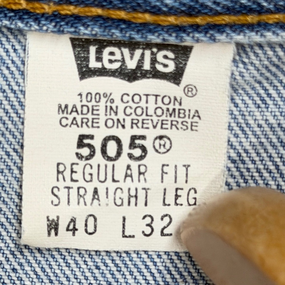 Levis 505 Mens Size 40 Vintage Light Wash Denim Cutoff Shorts Regular Fit Blue - Picture 2 of 7